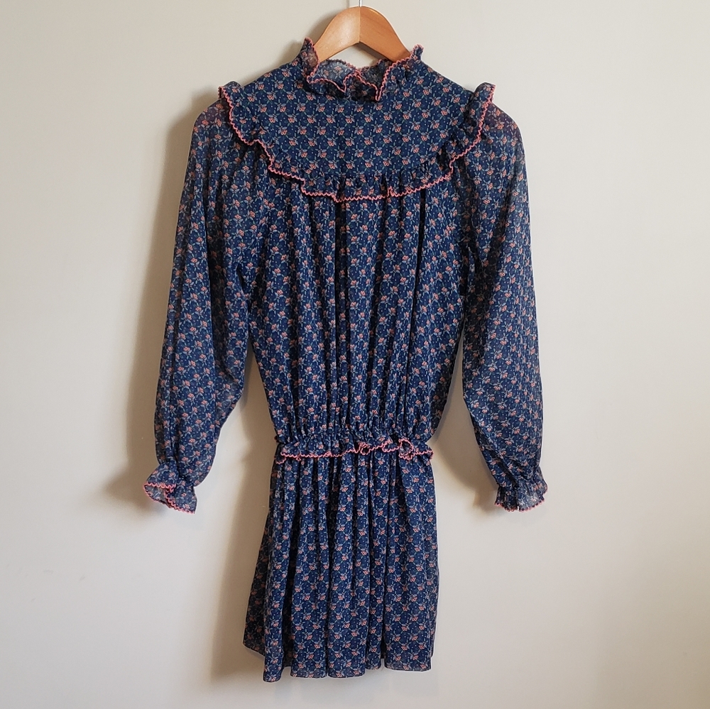 Vintage Chiffon Cinched/Ruffled Berry Print Top or Dress Size 14